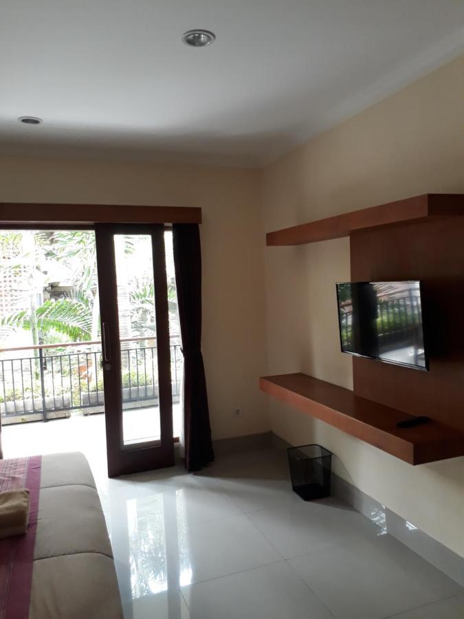 Krisna House Hotel Ubud  Exterior photo